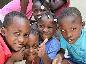 Ihre Hilfe kommt an: Für Erdbebenwaisen bauen wir ein neues SOS-Kinderdorf in Haiti. Ihre Hilfe kommt an: Für Erdbebenwaisen bauen wir ein neues SOS-Kinderdorf in Haiti.